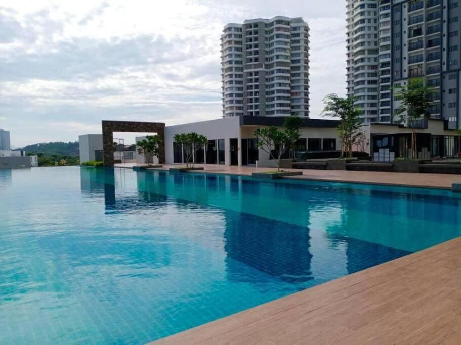 H&H Lovely Homestay In Nilai Exteriér fotografie
