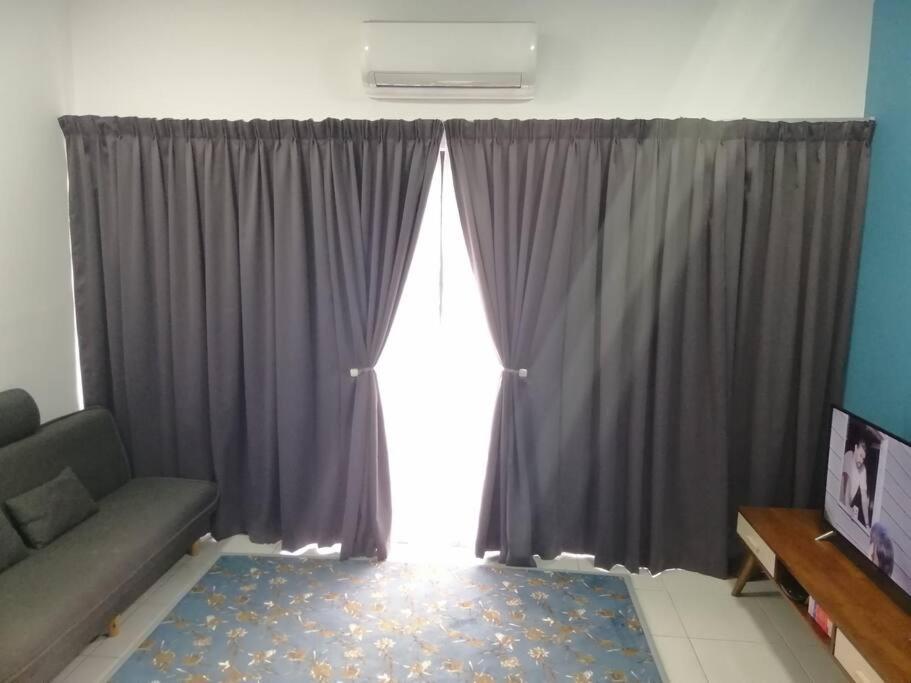 H&H Lovely Homestay In Nilai Exteriér fotografie